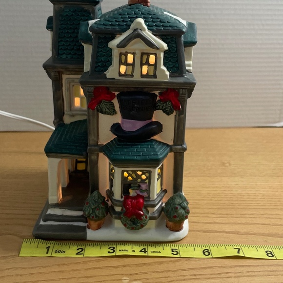 1997 Dickens Collectables Towne Series Hatfield Haberdashery Christmas Village - Picture 13 of 15